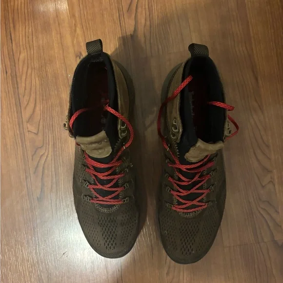 Timberland Men's Brown Boots with Red Laces - Picture 2 of 5